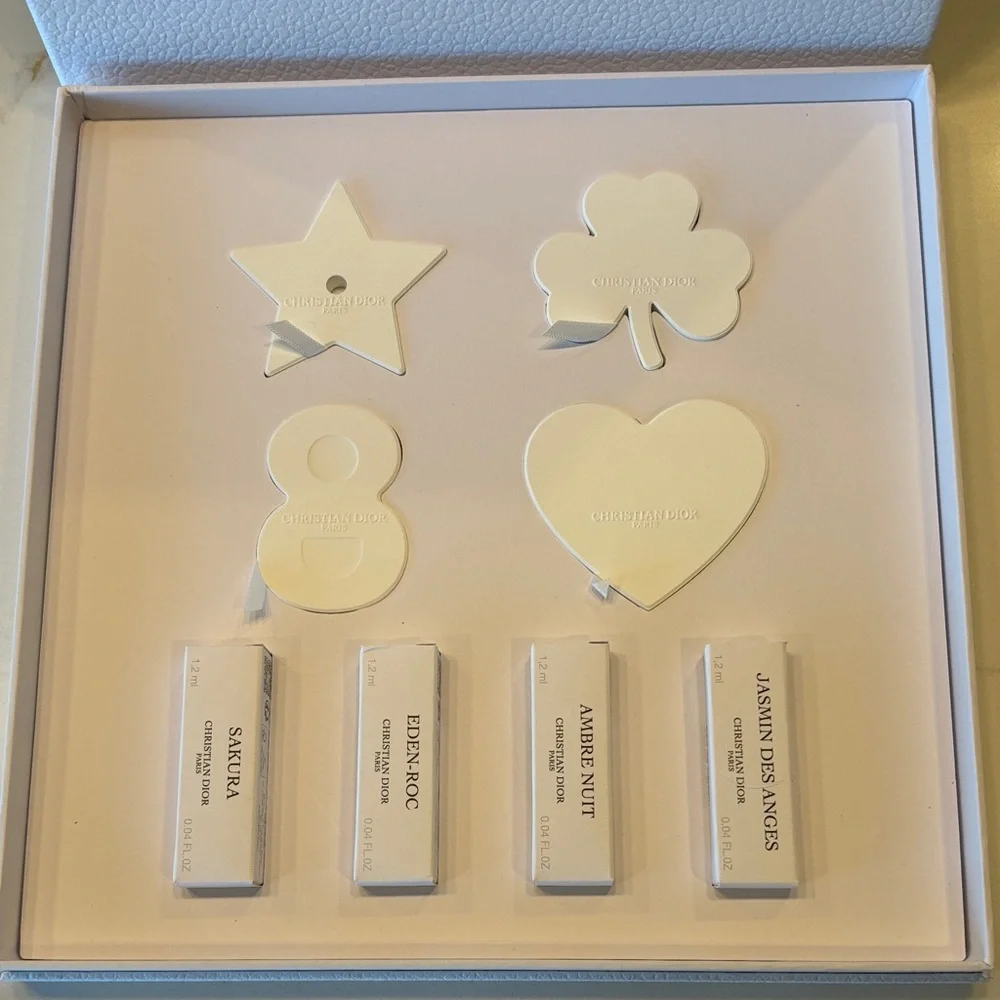 Brand new in box- Dior Home Ceramic Diffuser Charms & Dior Beauty Privee Set